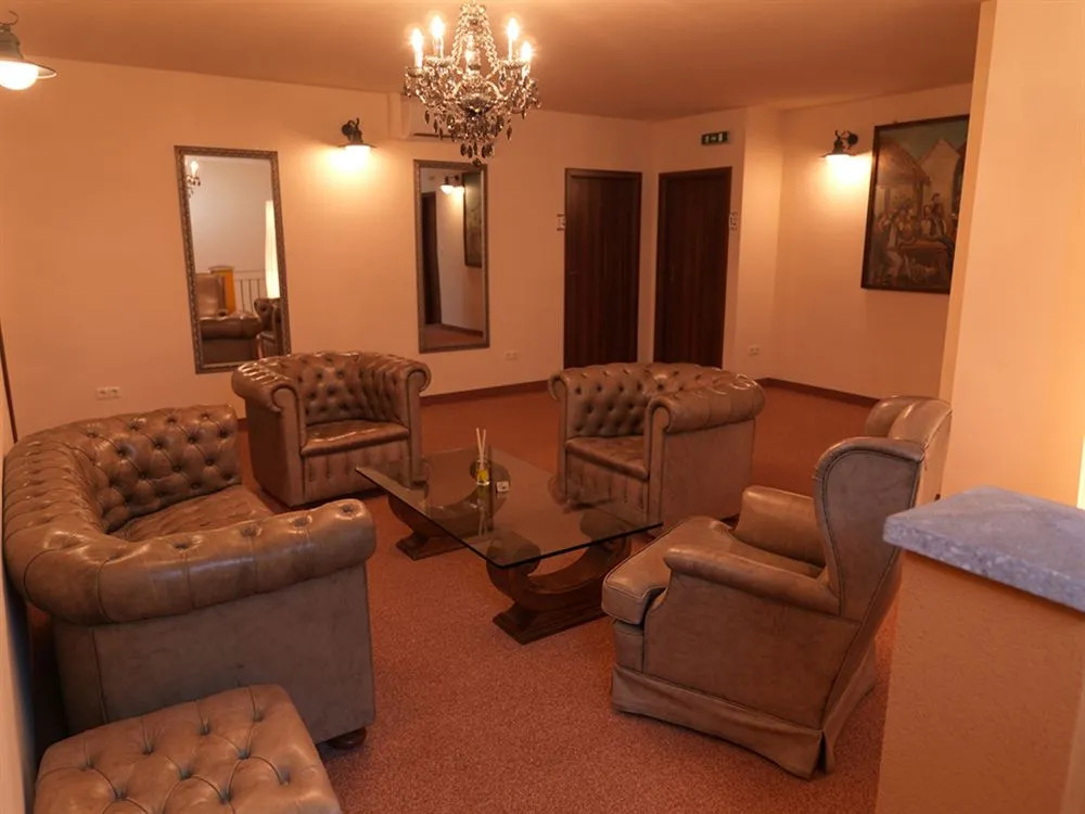 Hotel Al Faro Lodge am See
