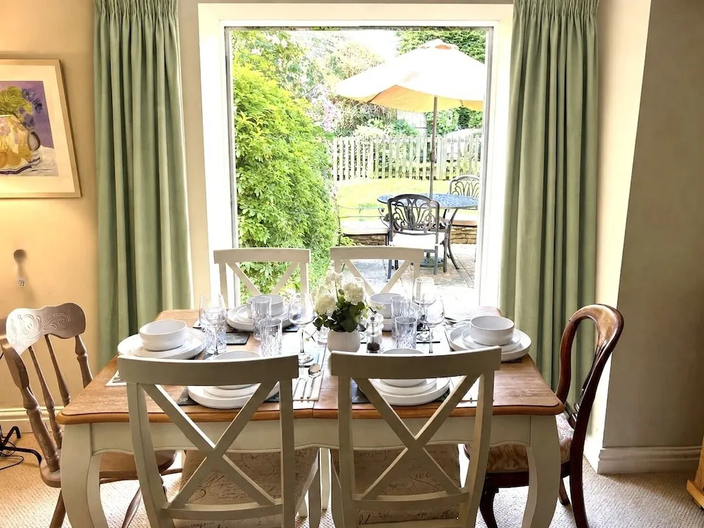 Greystones Cottage