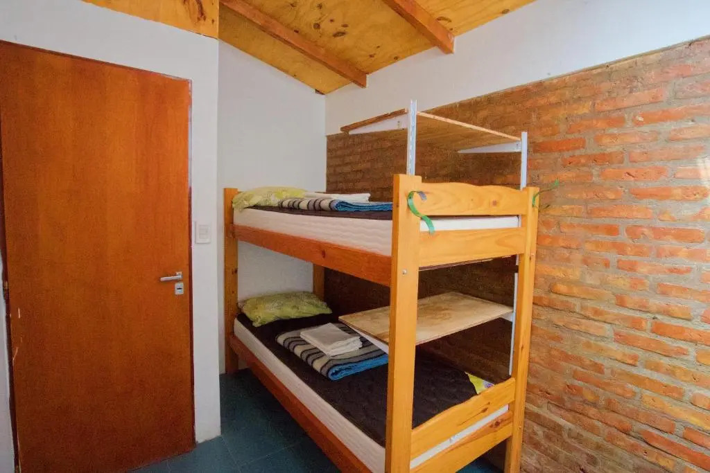 Hostel Aves del Lago