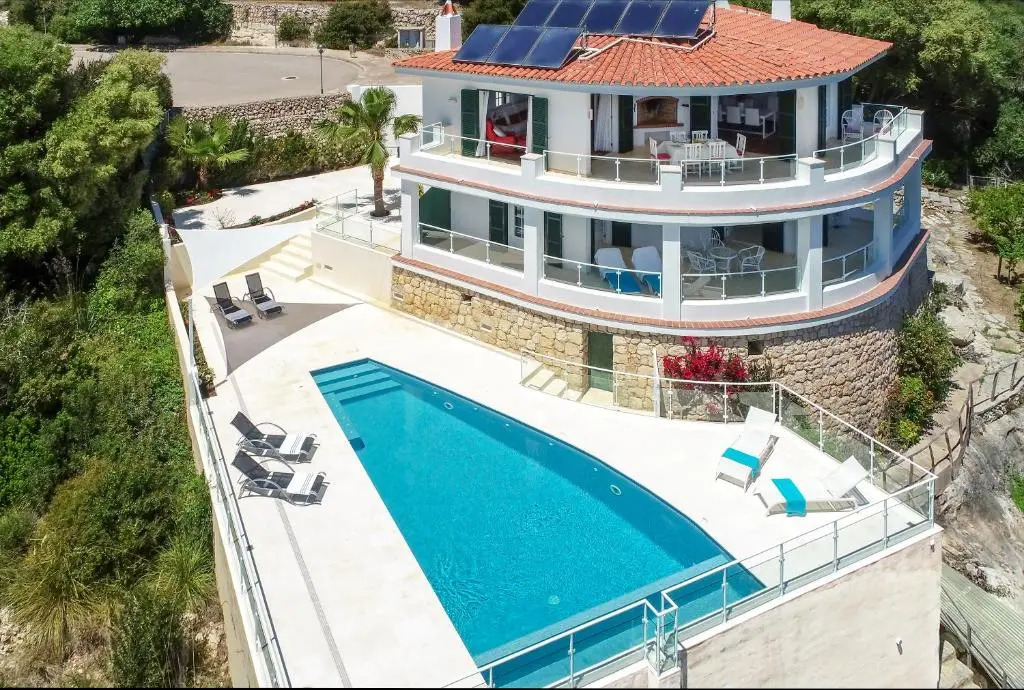 Villa Paraiso D14 by BookMenorcaVillas