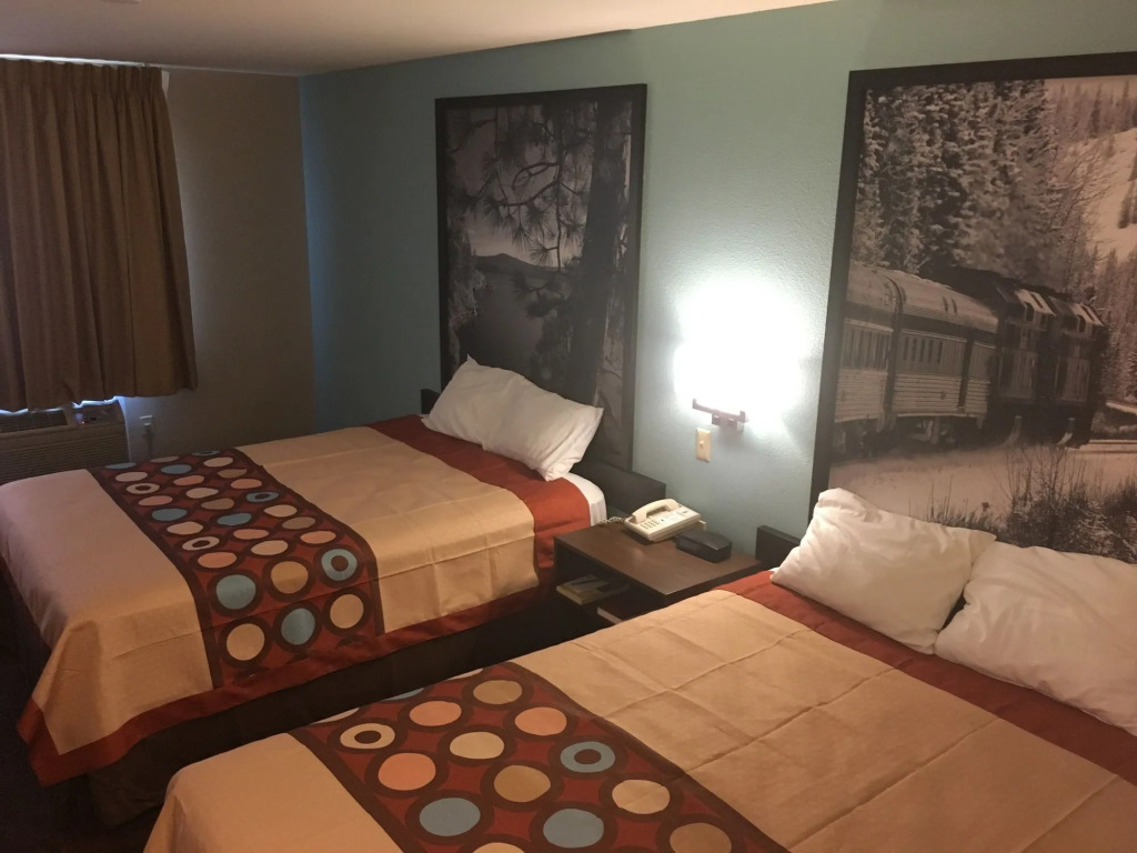 Pinetop Studio Suites