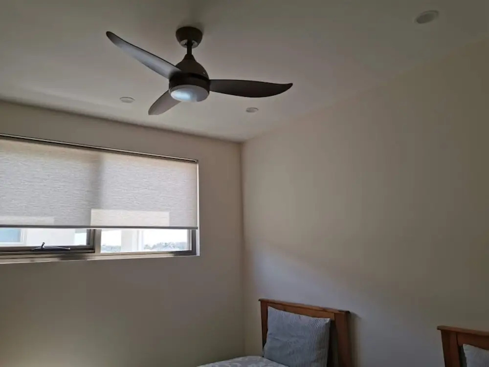 Serviced Waterfront Whole Villa Sydney