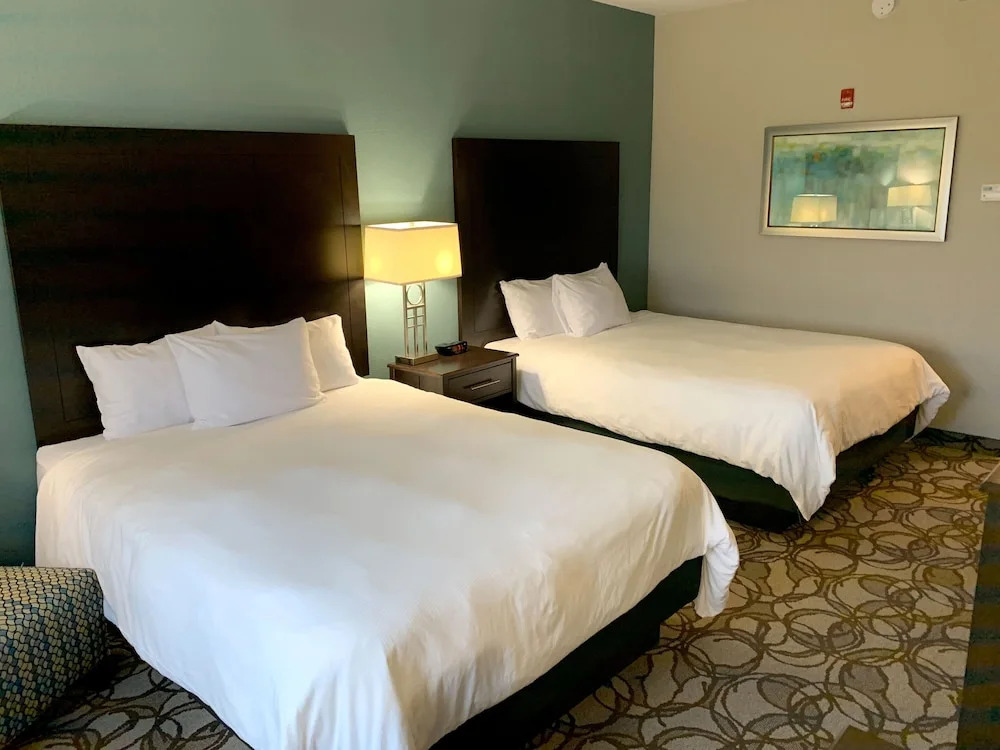 Buffalo Run Casino & Resort
