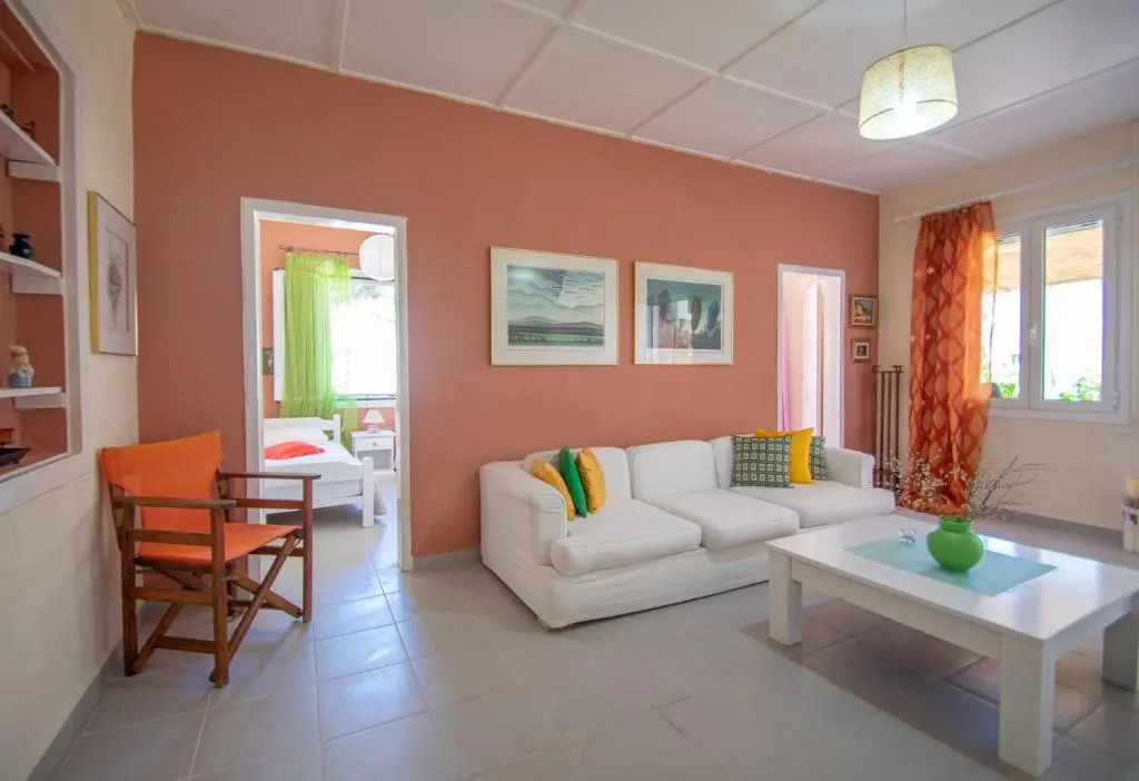 Dora's Tsilivi Beach House A by "elite"