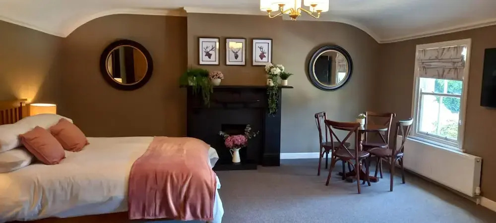 The Buck Hotel