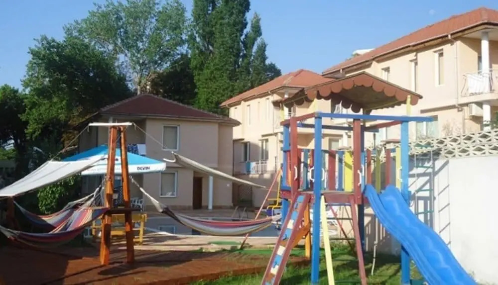 Aquarelle Hotel