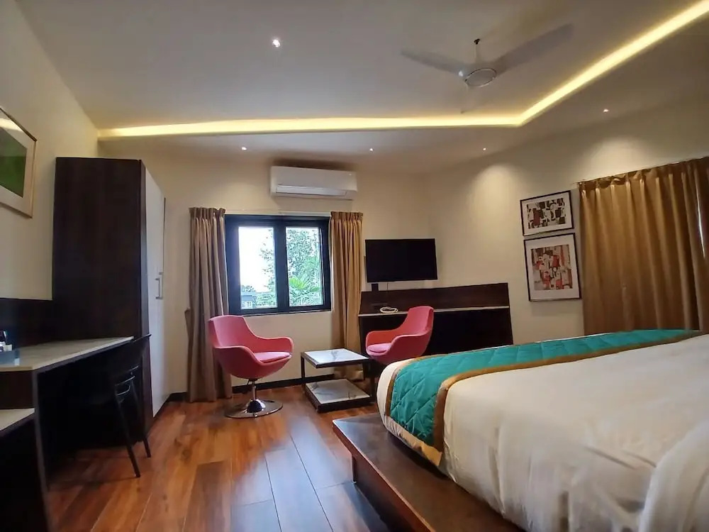 Quad Club, Nandi Hills