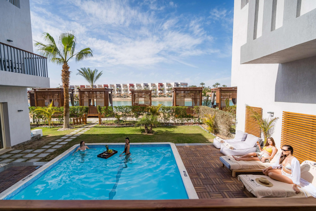 Sunrise Crystal Bay Resort -Grand Select