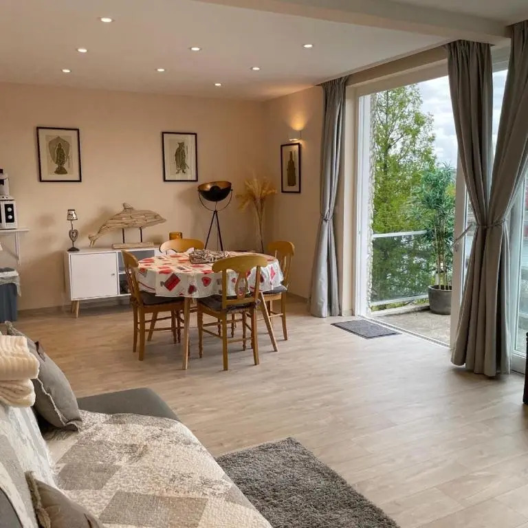Studio Vue Sur Meuse