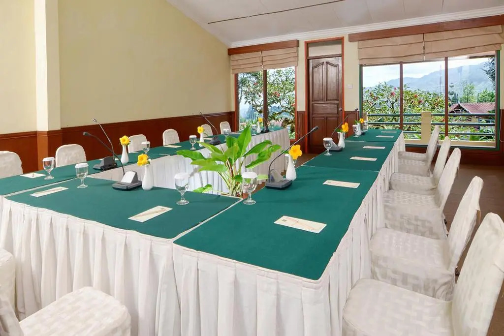 The Jayakarta Inn & Villas Cisarua Mountain Resort