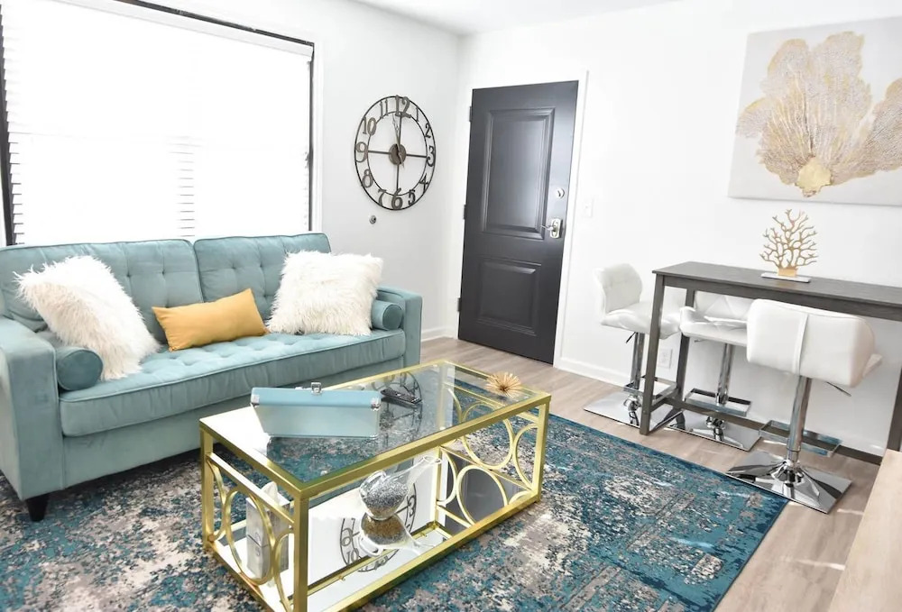6 BRs Comprised of 3 2BR Suites by Domio