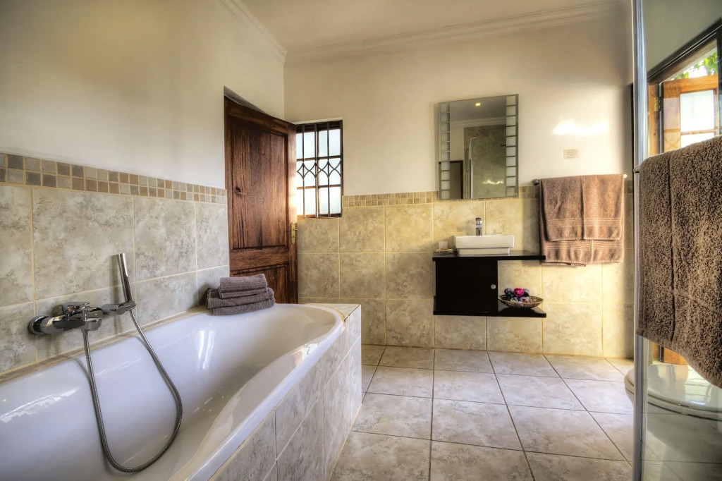 Nut Grove Boutique Hotel