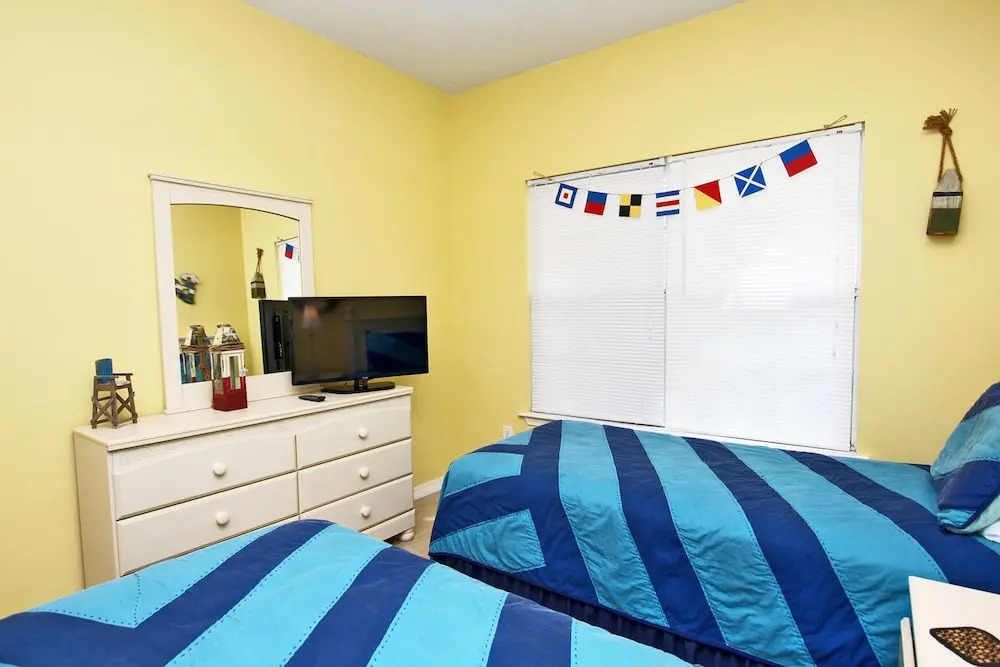 Orange Beach Villas - Beach Retreat by Youngs Suncoast