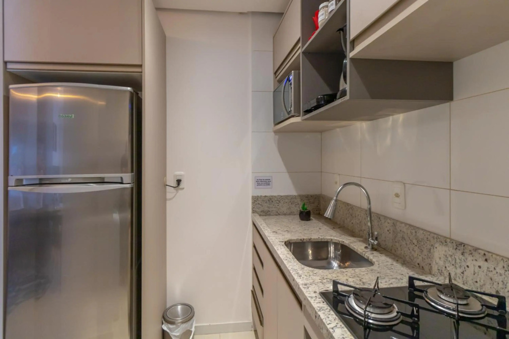 OFERTA! Ensolarado no 13º andar CENTRAL Próx IMED Garagem