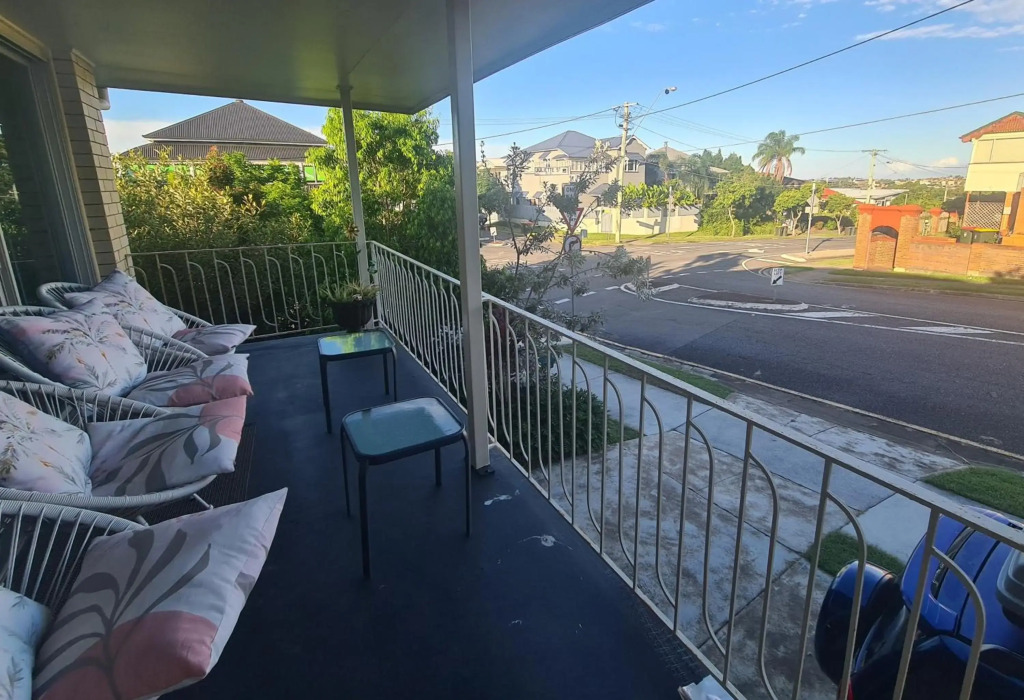 Amazing City Location-Private Room in a Share House-2 Rooms available