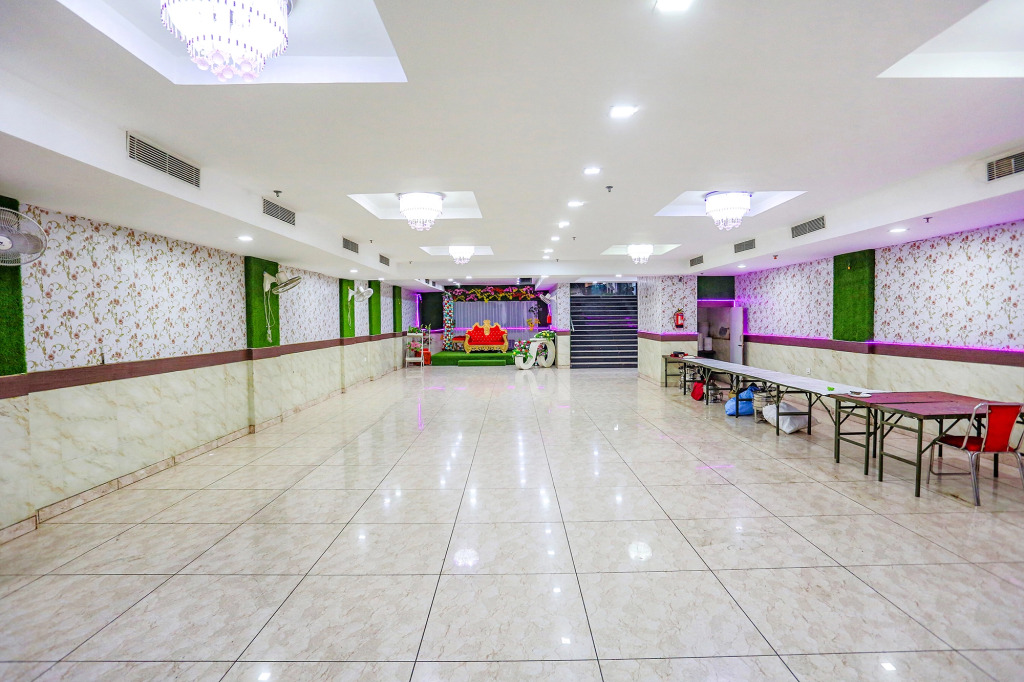 FabHotel Frolic