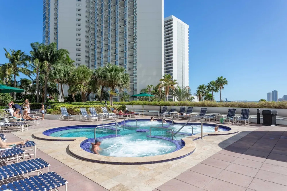 Edgewater Hideaway Minutes to Brickell