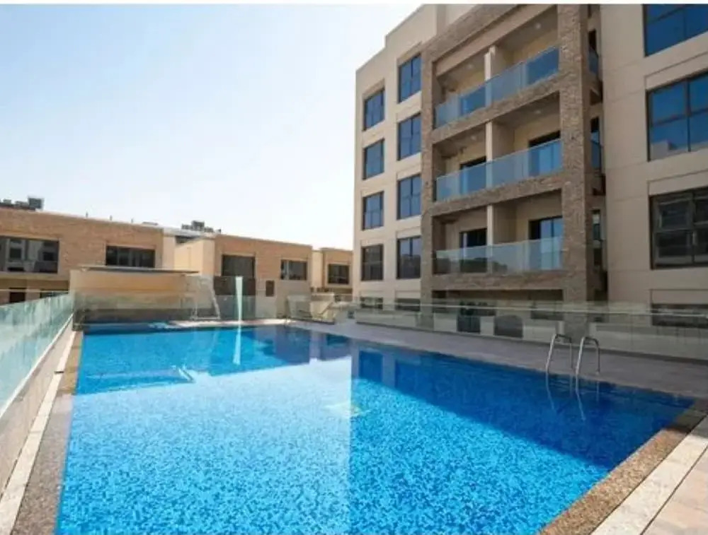Spacious 2BR Apt Maids Elegance