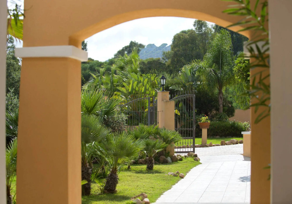 Hotel Rocca Dorada