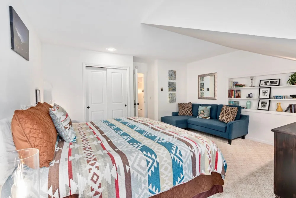 Divine Destiny Luxury At Windcliff 6 Bedroom Condo by RedAwning
