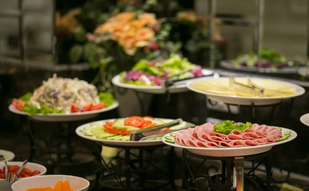 Quoc Hoa Premier Hotel and Spa