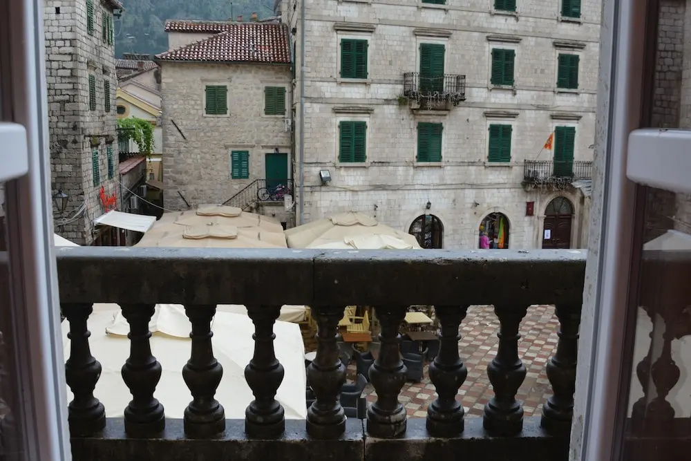 Montenegro Backpackers Home Kotor