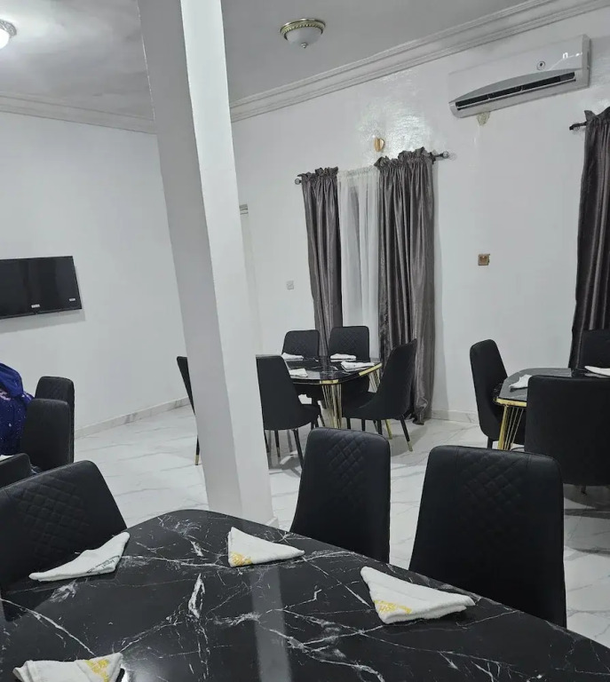 Moment balkseal hotel & suite