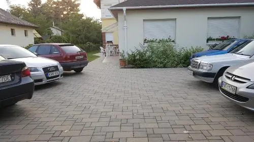 Andi-ház