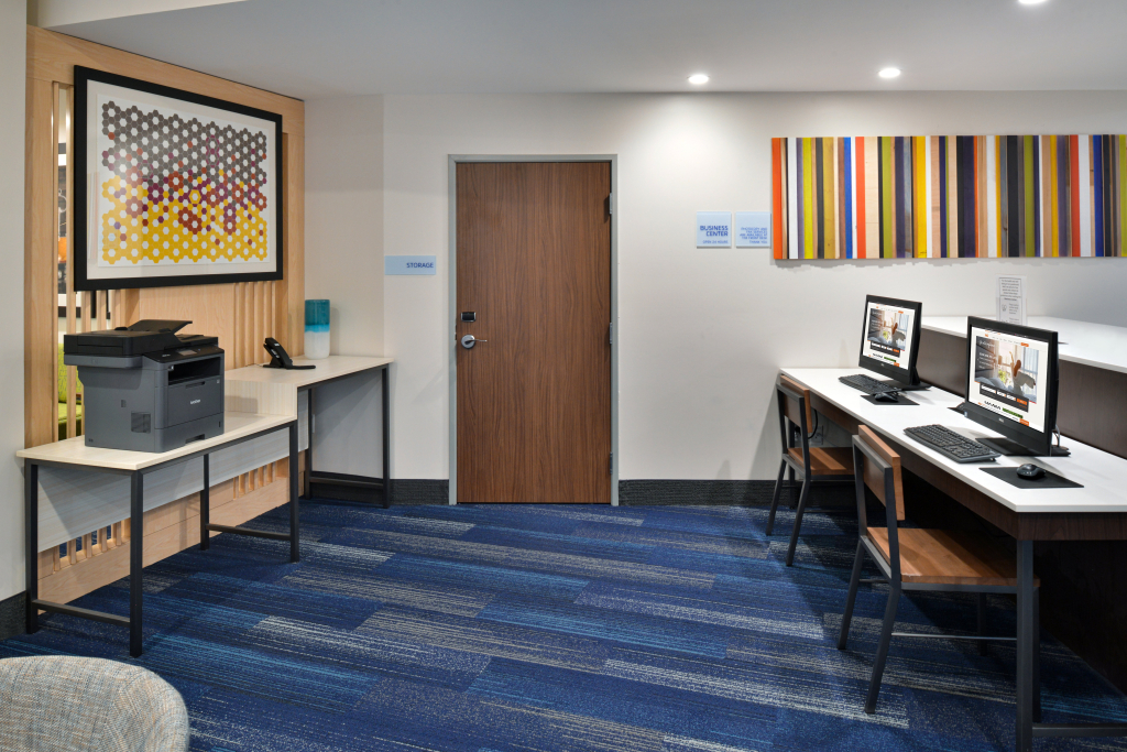 Holiday Inn Express Orlando - South Park by IHG