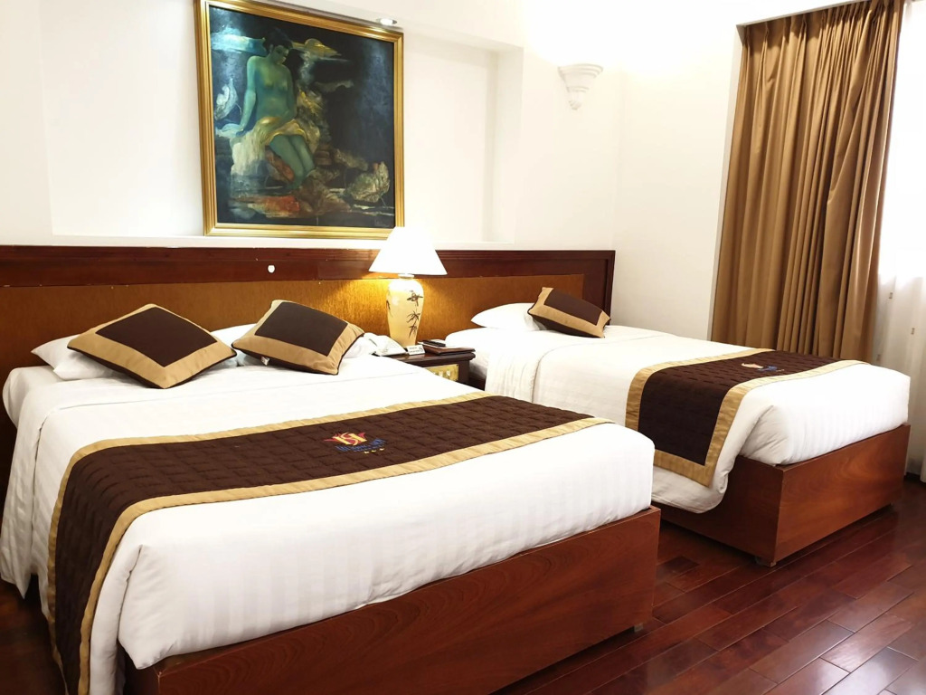 Huong Sen Hotel