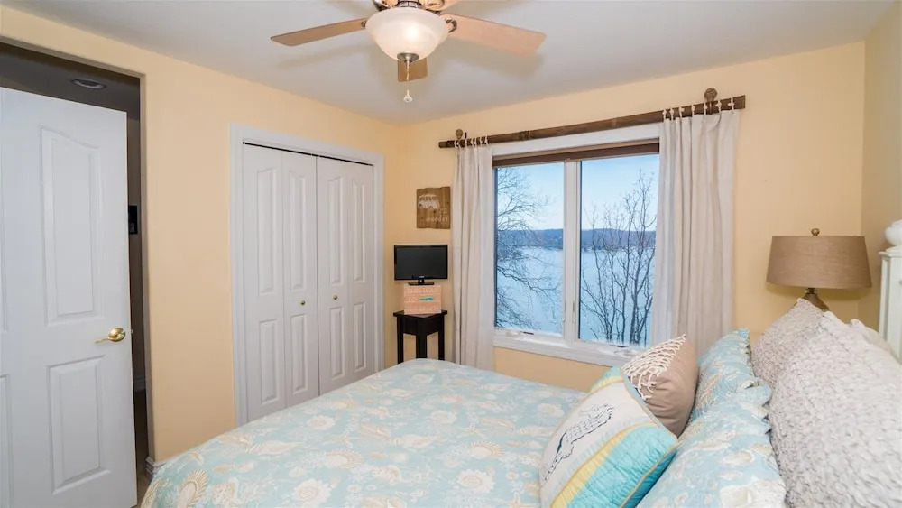 Bella Lago House