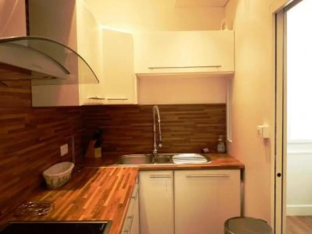 Luxury three Bed apartment in Cannes just a couple of minutes walk to the Palais and beaches 669