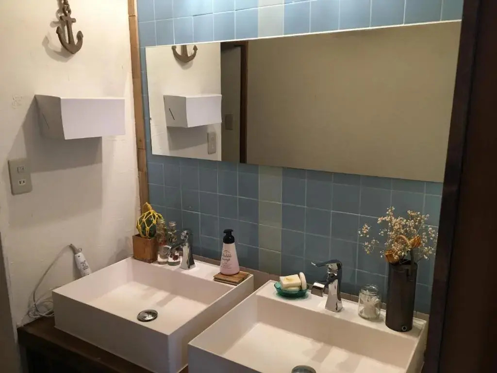 Guest House 3710