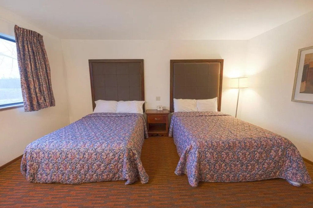 Harlan Inn and Suites By OYO Harlan