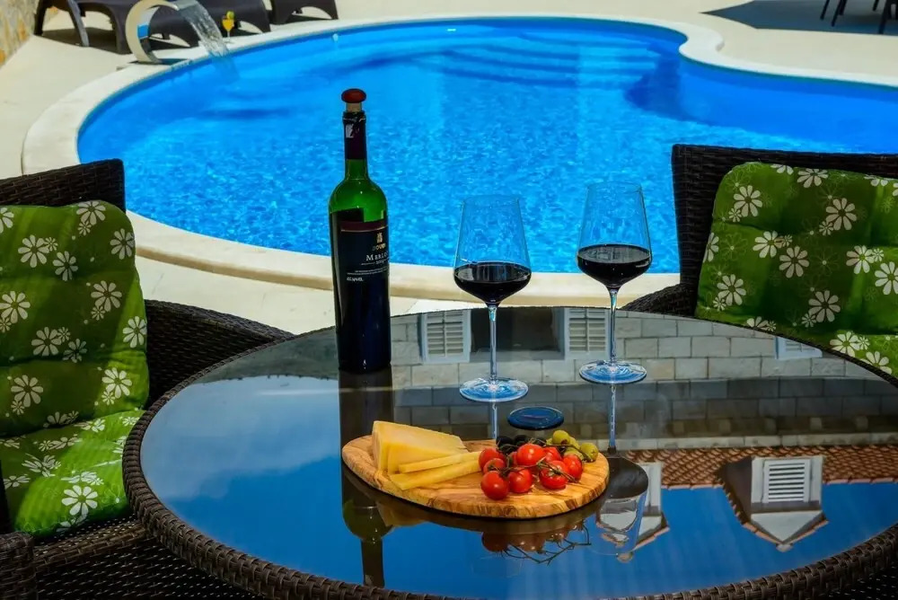 Villa Ida - Five-bedroom Villa With Swimming Pool and Sea View ID Direct Booker 752
