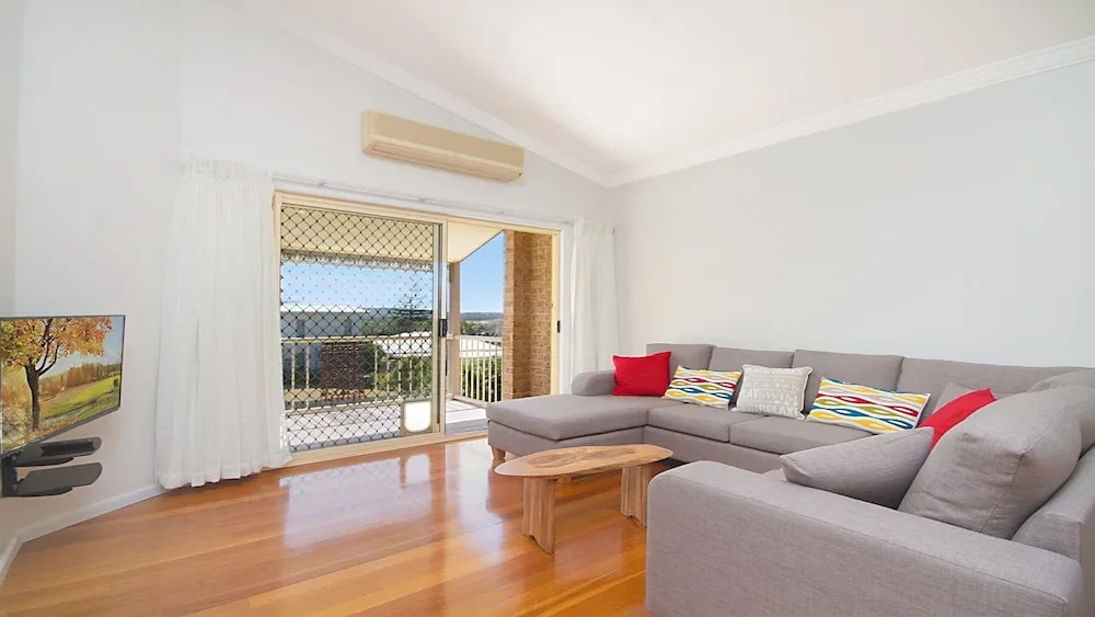 Orient Lane on the Hill by Kingscliff Accommodation