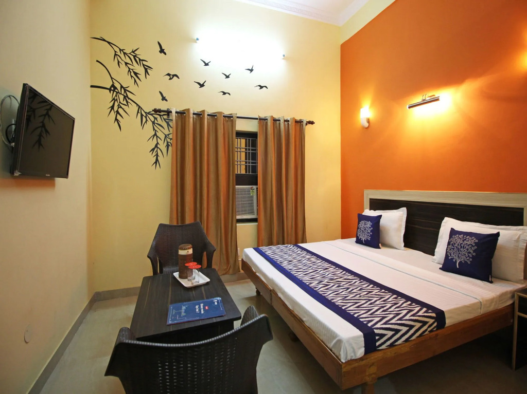 FabHotel KK Residency
