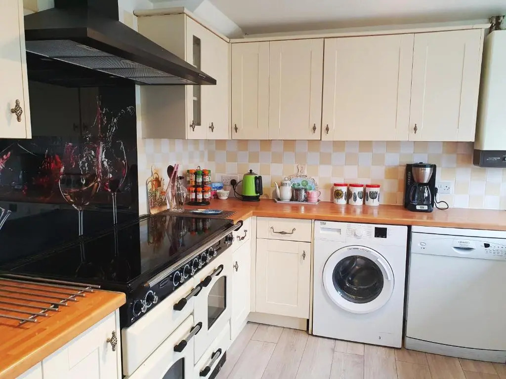 Rabbit Haven - 4 minutes from Bicester Village!