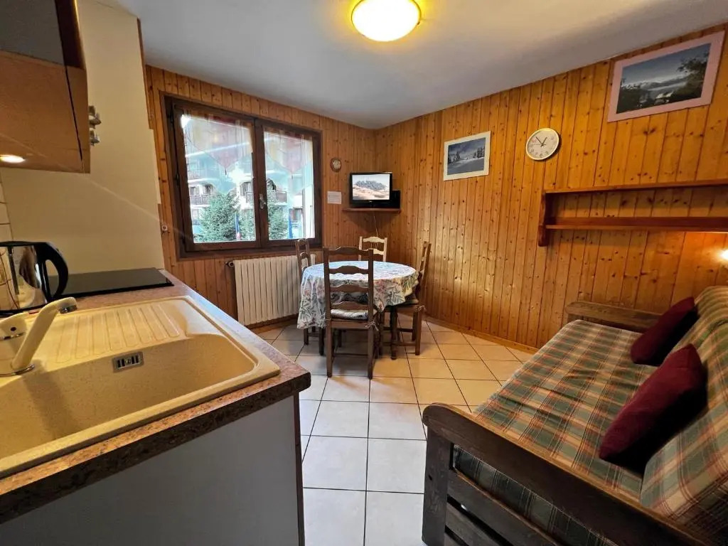 RIVIERA 1 appartement 4 pers skis aux pieds