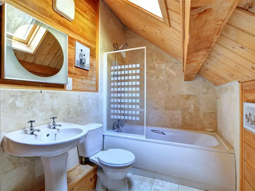 Spacious Holiday Home in Little Petherick