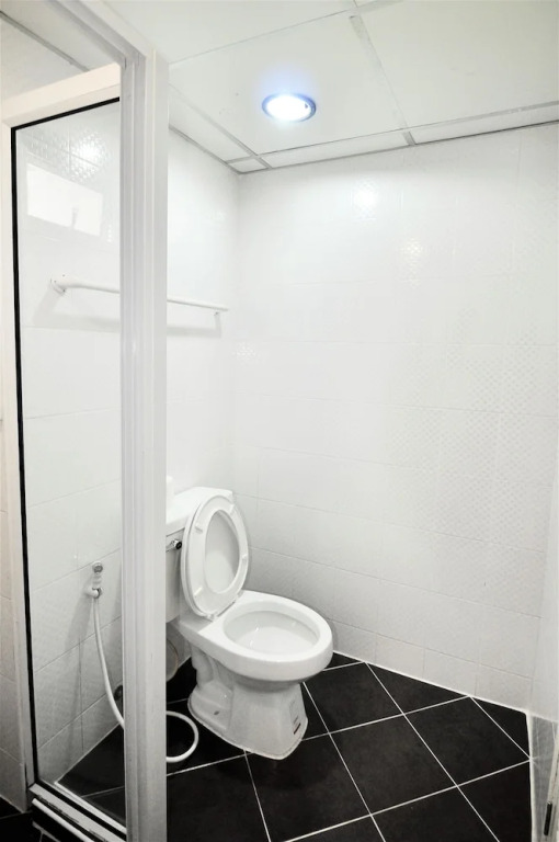 Aryan Suites Hotel