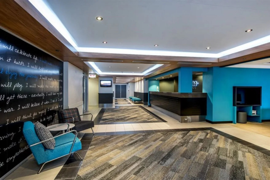 Oaks Perth Hotel