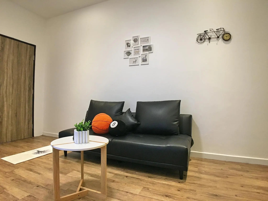 2 Bedrooms Gurney Suites (iBook 4) (6-8 pax)