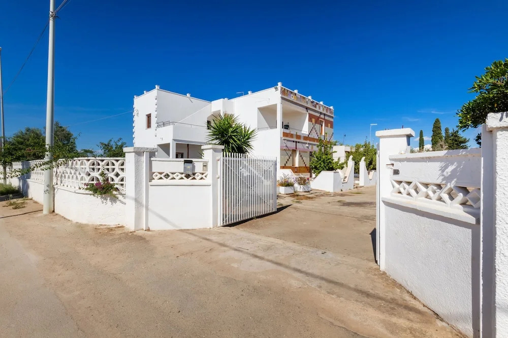 Relais With Swimming Pool in Porto Cesareo Torre Chianca