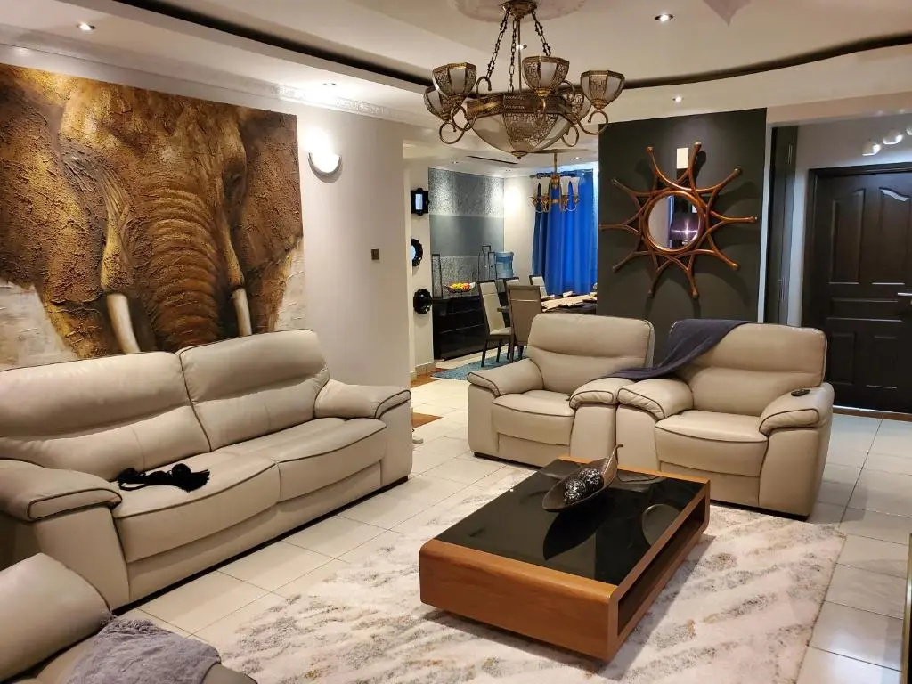 Presidential, Furnished, 2-Bedroom Condo Near JKIA