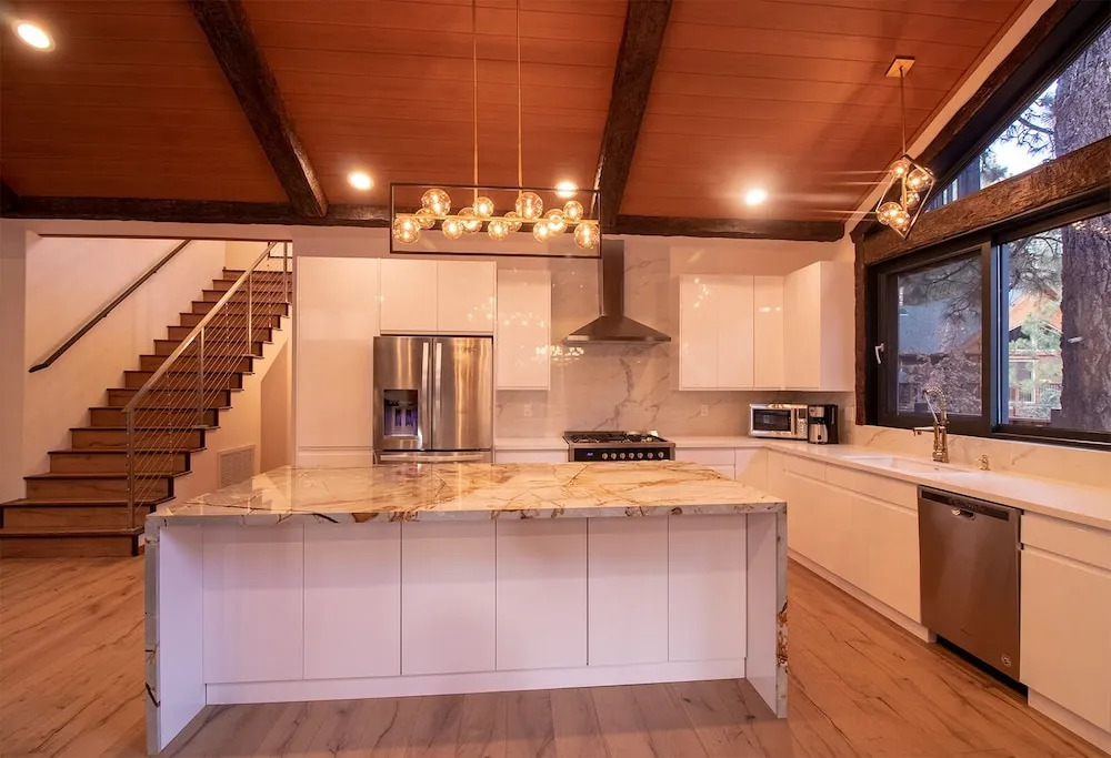No. 49 San Gorgonio Lodge - 4 Br Cabin