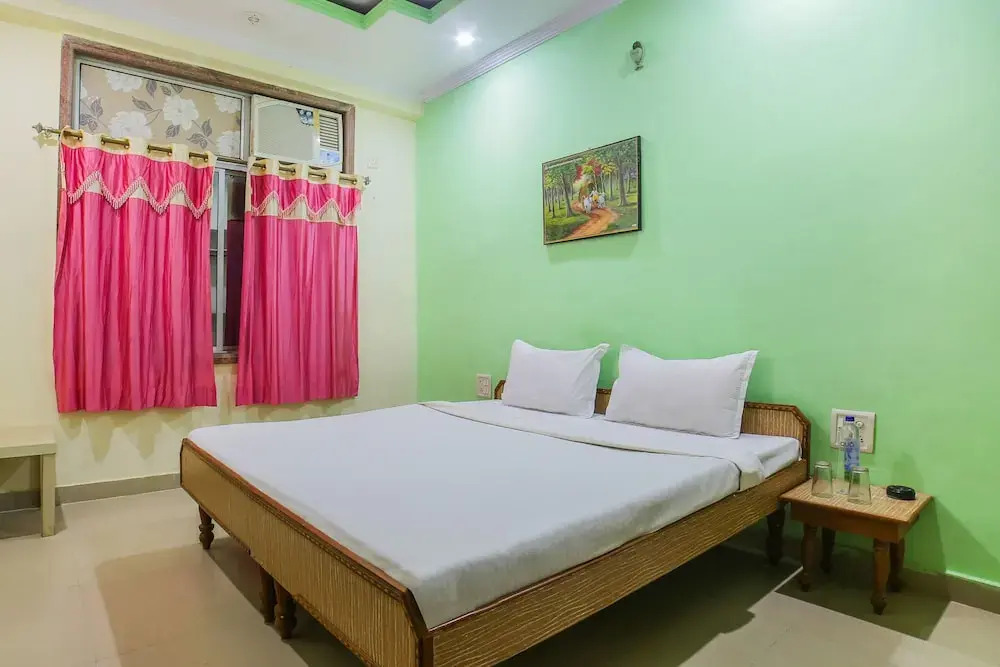 SPOT ON 38841 Anandam Palace