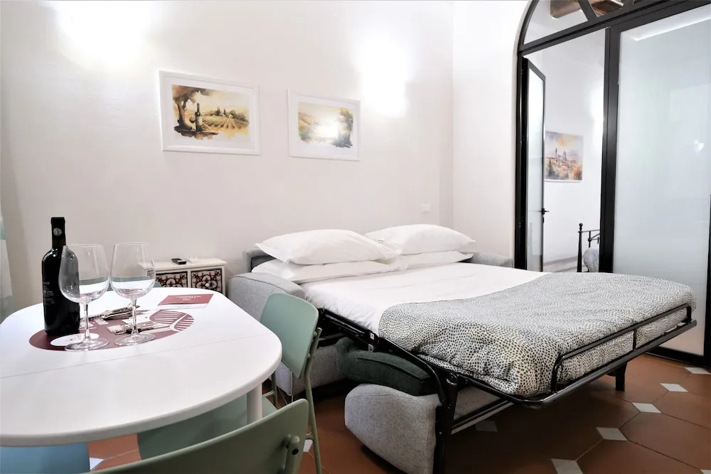 Wine Apartments Florence Ribolla