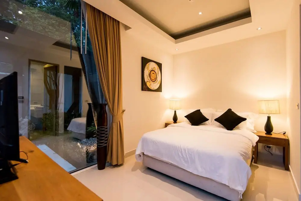 Excellence Beachfront Villa