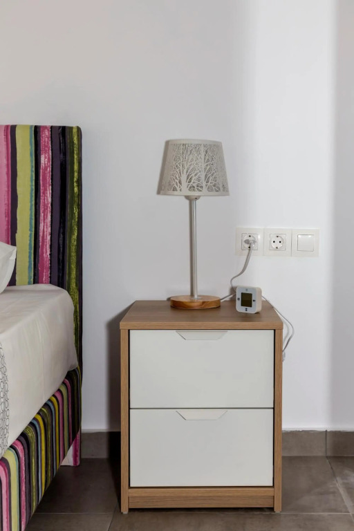 Attiki sunshine apartment with terrace. vipgreece.